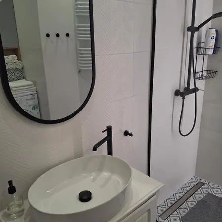 Komfortowy 아파트 *